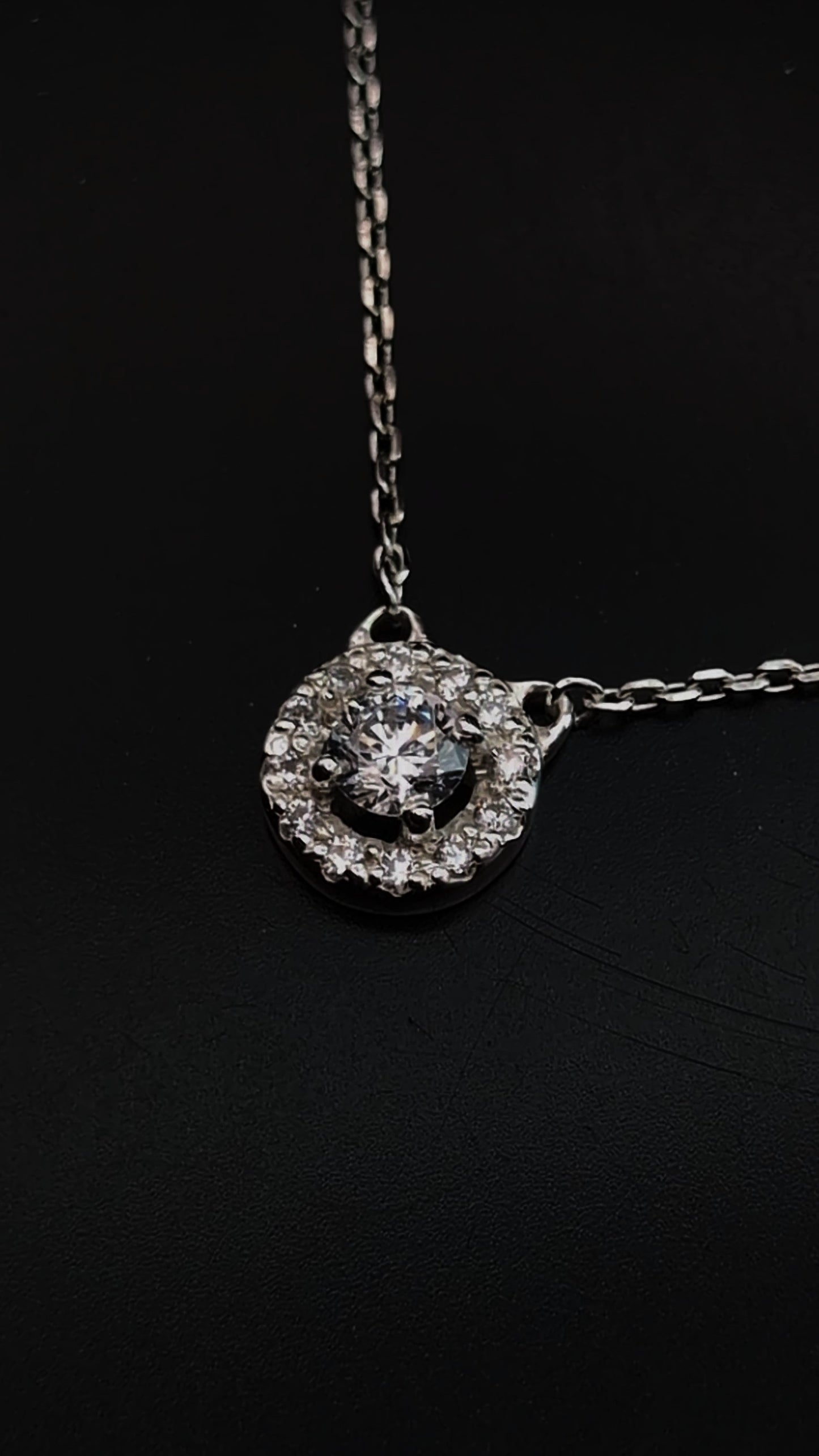 Halo 01 · Colgante de circonita · Plata 925Ge
