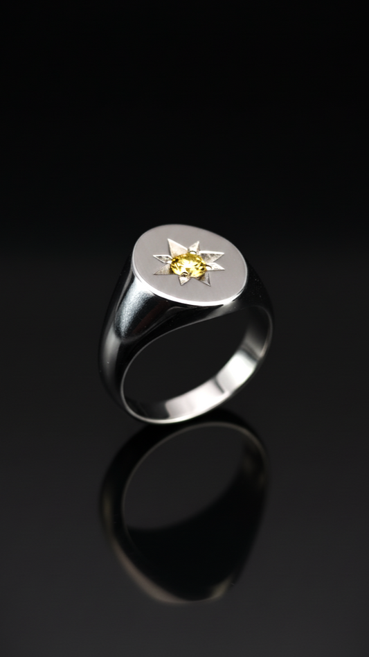 Sello Maroto 03 · Anillo diamante amarillo · Oro blanco 18k